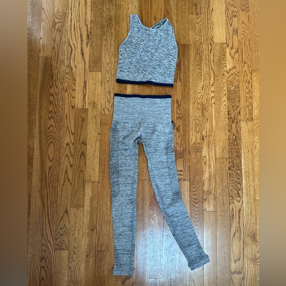 Splits59 Heather Gray Leggings and Top Set